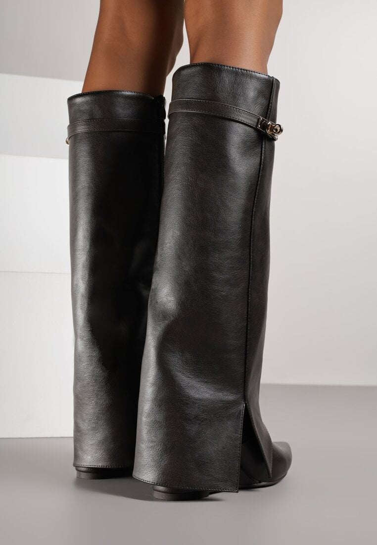 Brązowe Kozaki na Koturnie z Cholewką Imitującą Nogawkę z Aplikacją Testarria