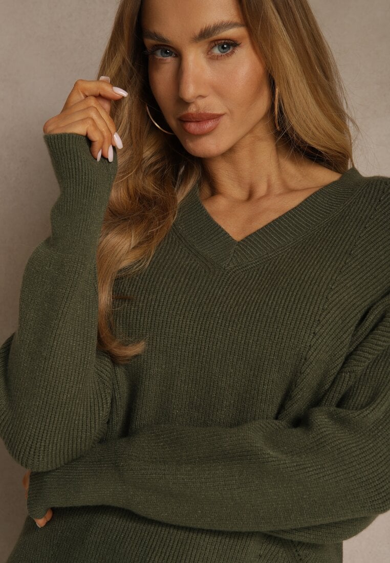 Ciemnozielony Sweter z Dodatkiem Kaszmiru i Trójkątnym Dekoltem Silefera