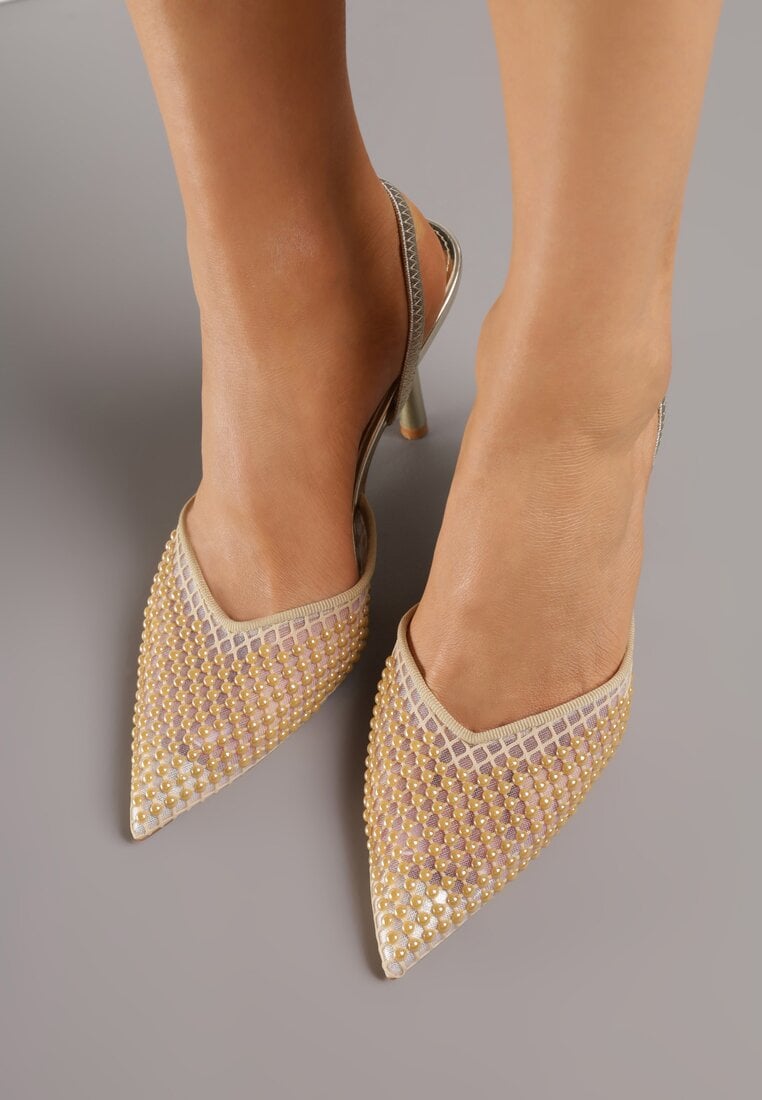 Złote Sandały na Szpilce z Siateczkowym Noskiem z Aplikacją z Perełek Aurifera