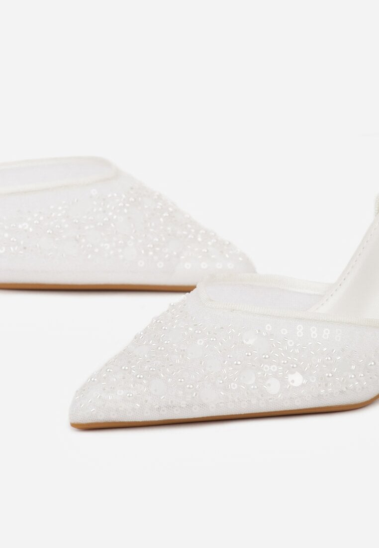 Białe Szpilki Slingback Zdobione Perełkami i Cekinami Irifera