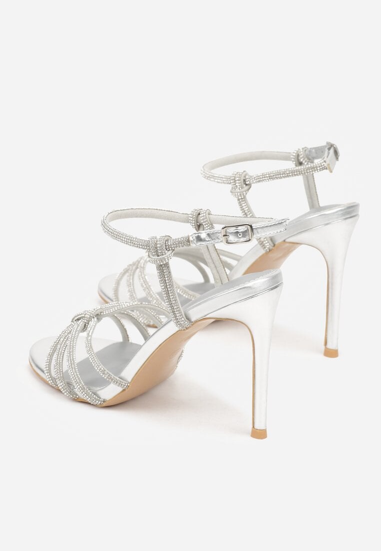 Srebrne Sandały na Szpilce z Przeplatanymi Paskami z Cyrkoniami Lunafera