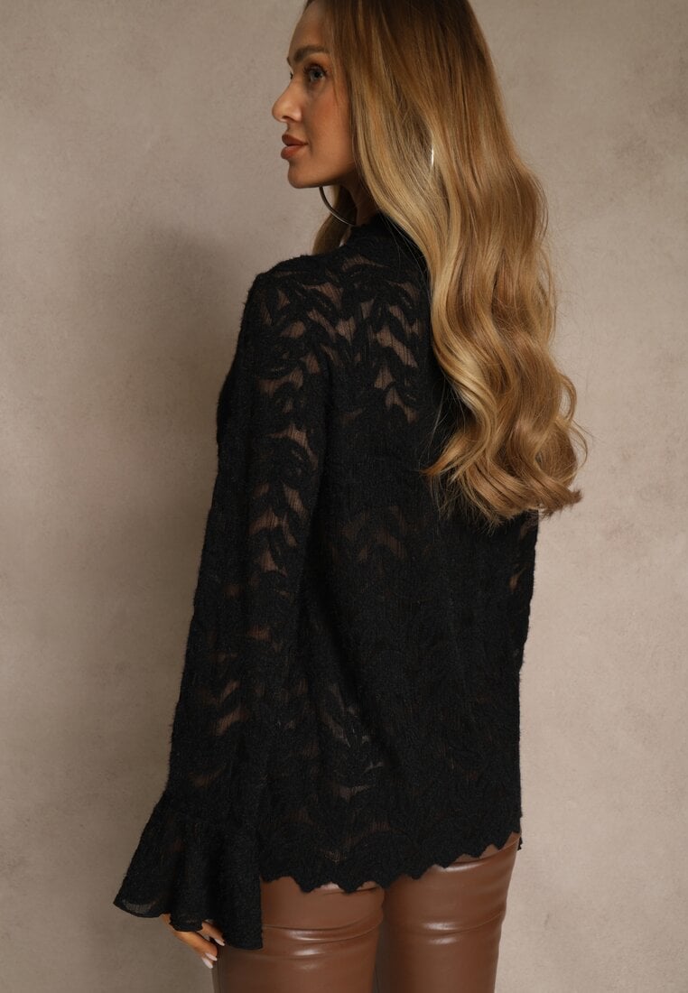 Czarna Bluzka z Koronki ze Stójką i Falbankami przy Rękawach Nemira