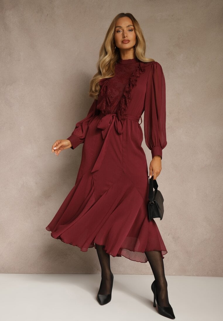 Bordowa Romantyczna Sukienka z Bufiastymi Rękawami i Falbanką z Koronki Sewmira