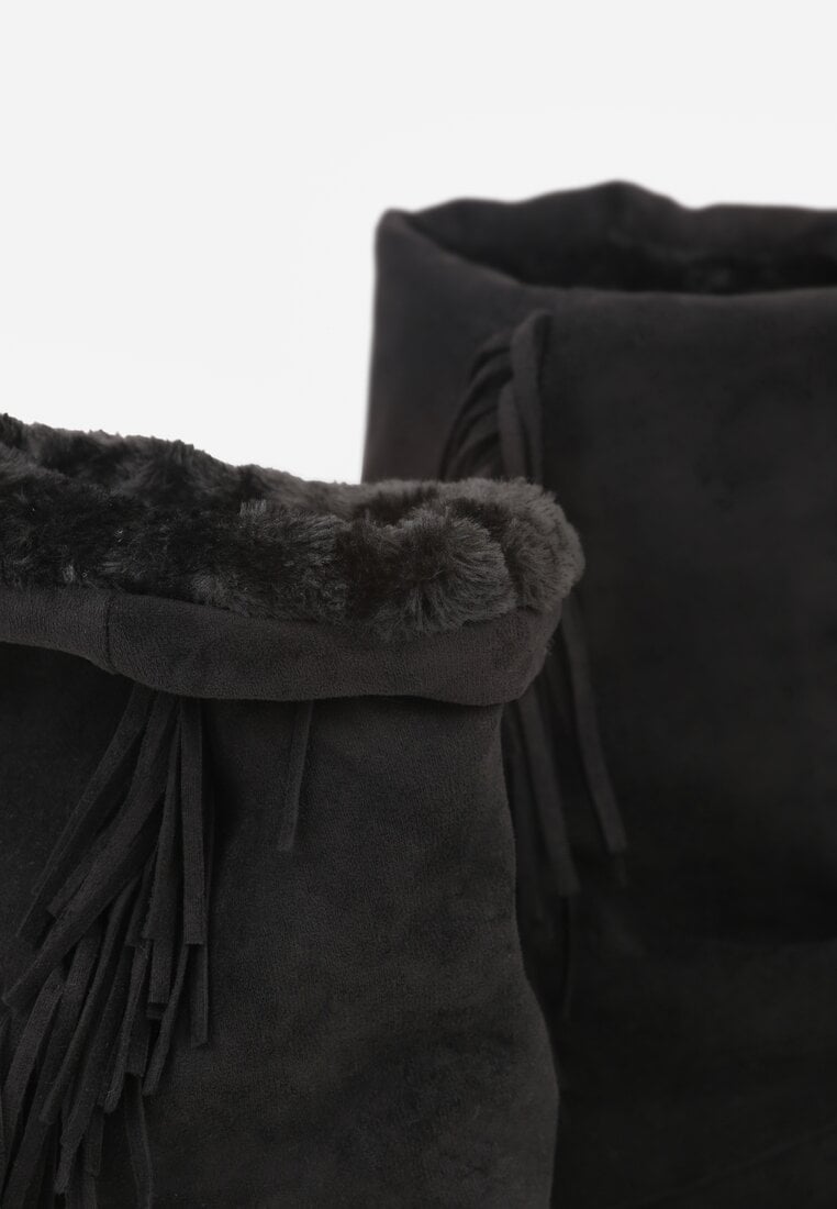 Czarne Botki Śniegowce z Wywiniętą Cholewką Zdobioną Frędzlami Sewela