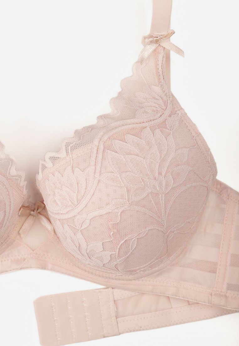 Jasnoróżowy Biustonosz Ozdobiony Koronką i Kokardkami Sellene