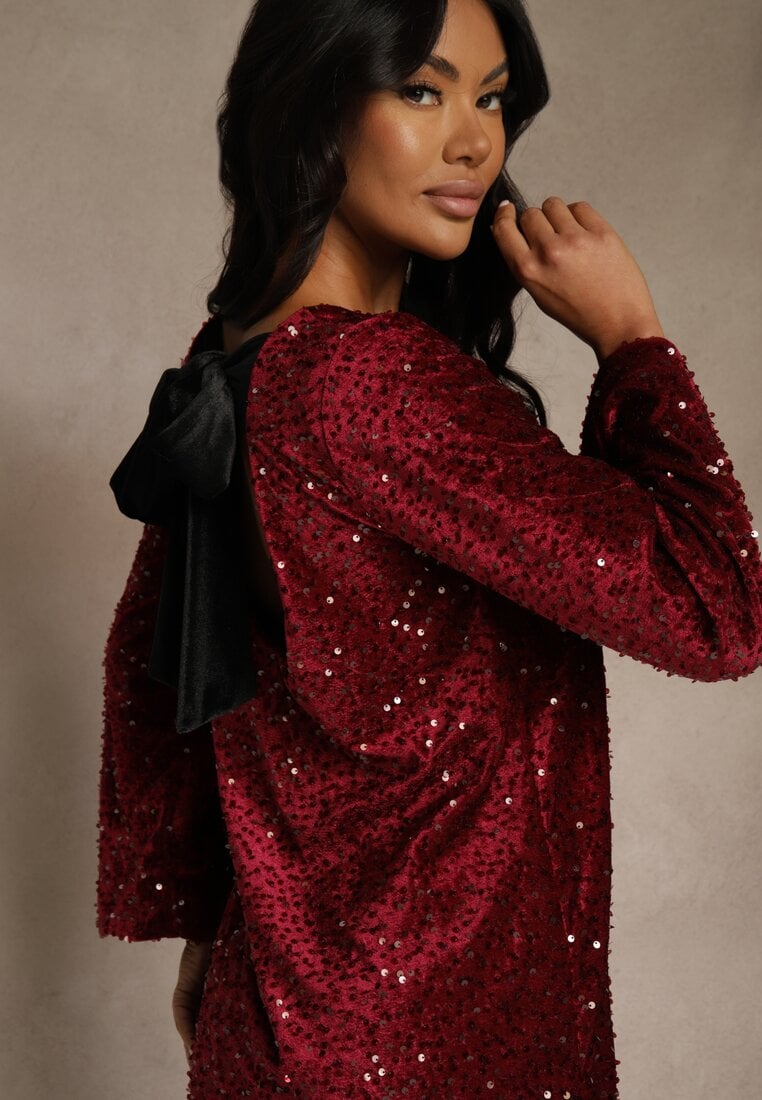 Czerwona Sukienka z Odkrytymi Plecami z Kokardą Zdobiona Cekinami Carilyera