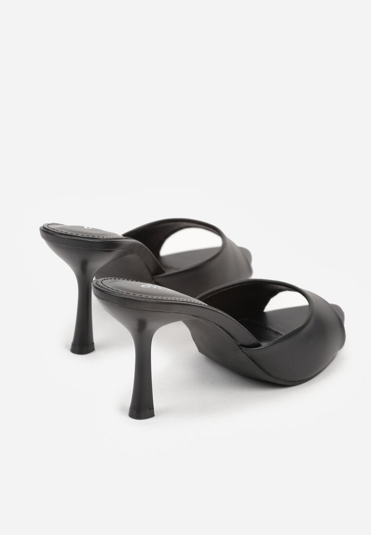 Czarne Klapki na Szpilce ze Szpiczastym Odkrytym Noskiem Sewnila