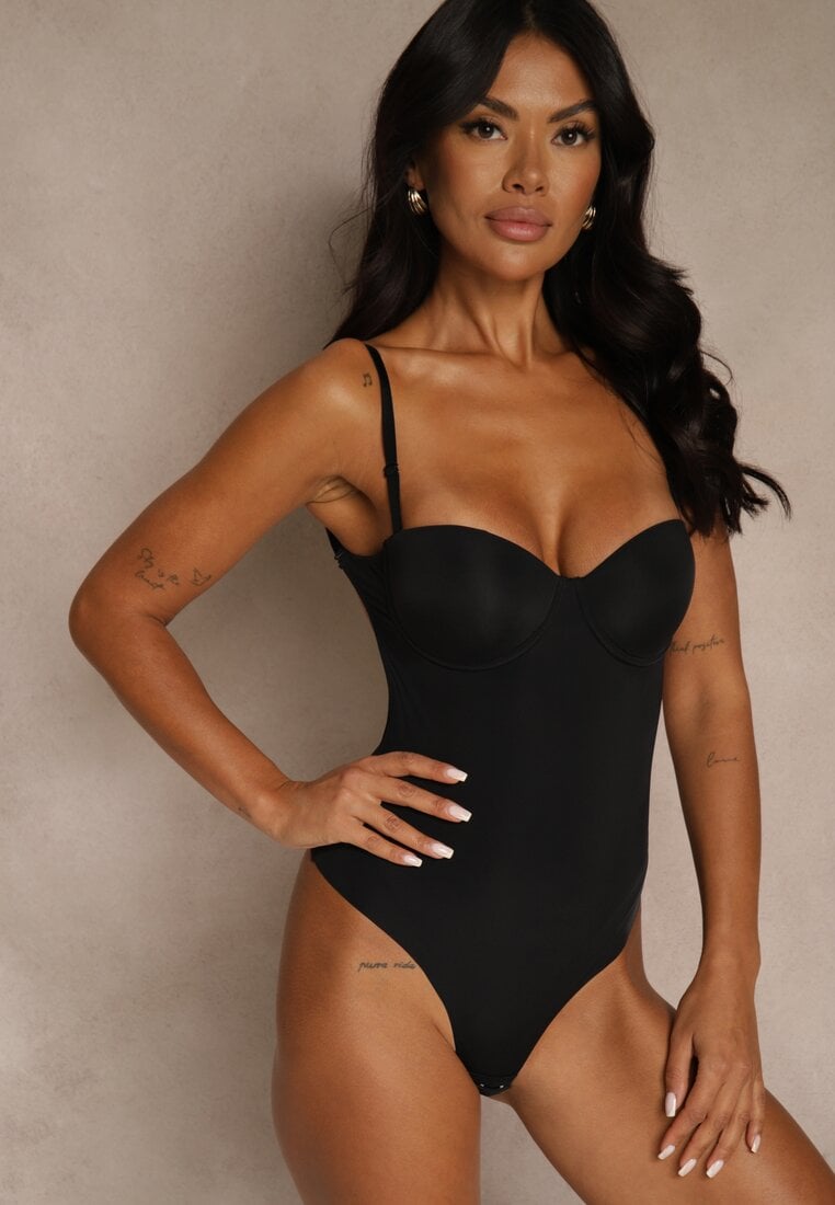 Czarne Bieliźniane Body do Ubrań z Dekoltem Bandeau i Odkrytymi Plecami Zarinyera