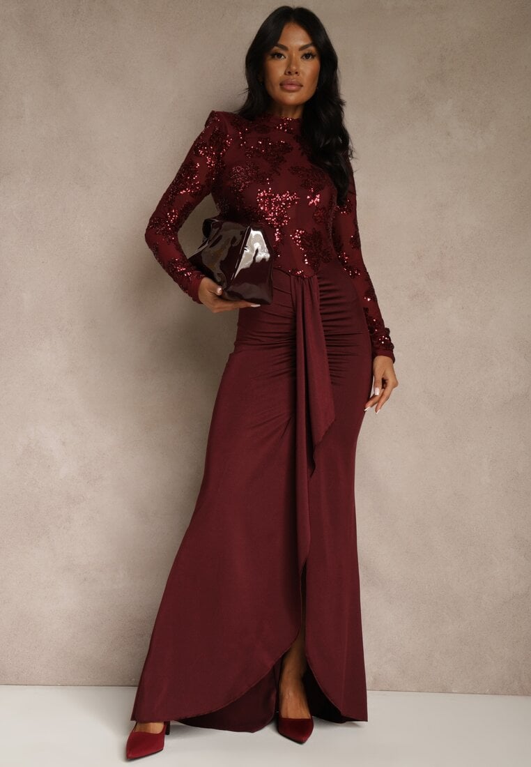 Bordowa Koktajlowa Sukienka z Półgolfem Zdobiona Cekinami i Trenem Nautitune