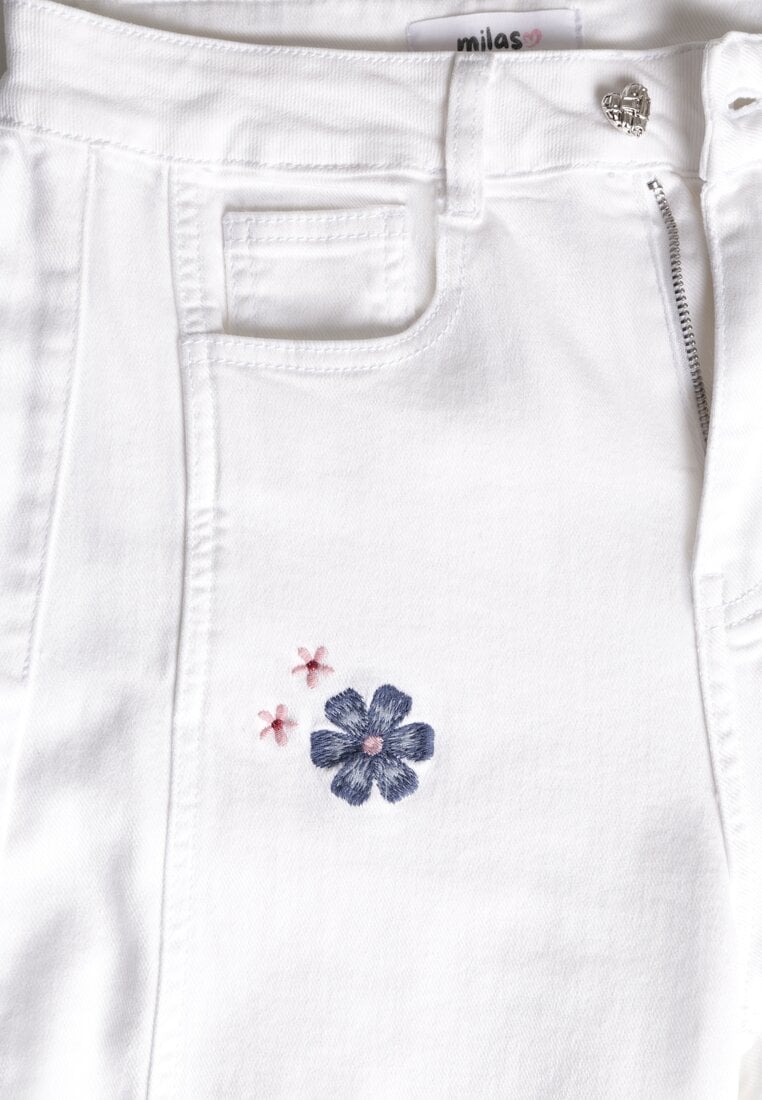 Białe Jeansy Balloon High Waist z Kwiatowym Haftem Irolyn