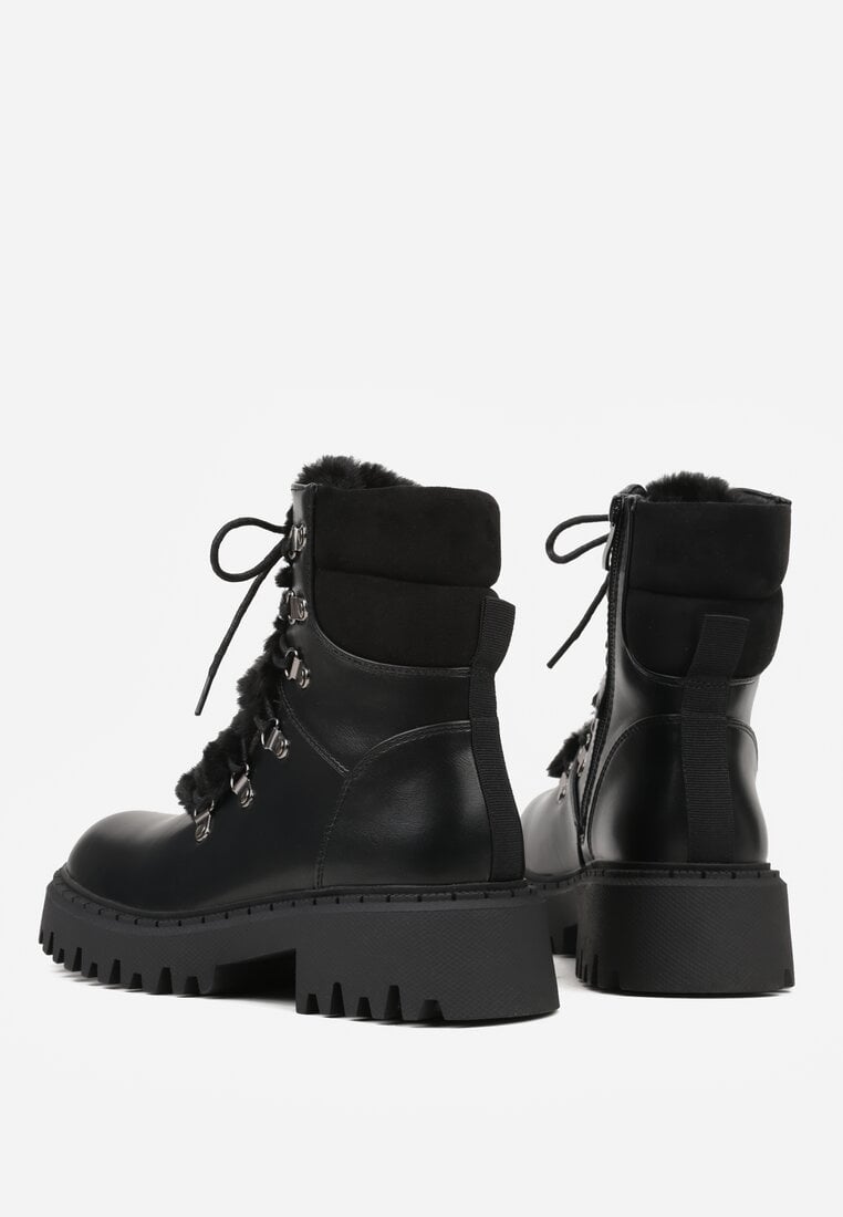 Czarne Trapery w Casualowym Stylu z Futerkowym Zdobieniem na Języku Taniapea