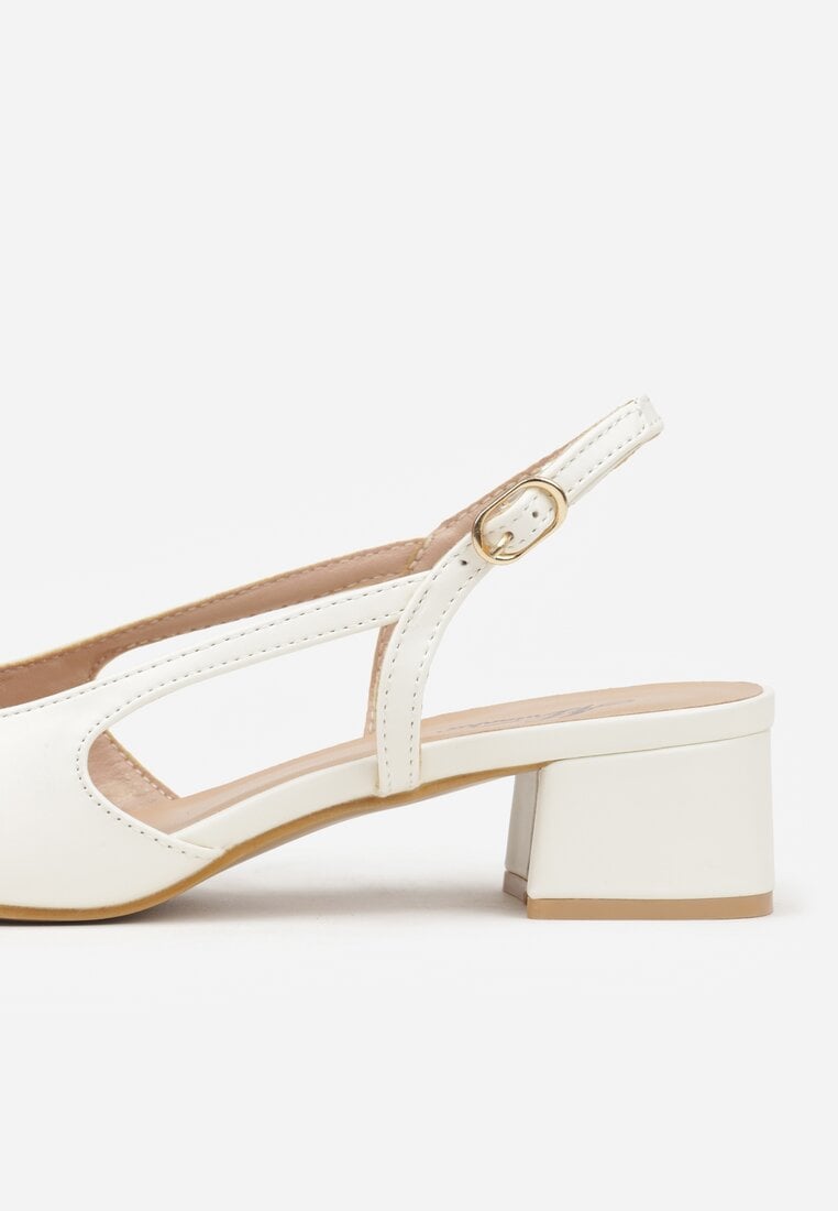 Białe Sandały Slingback na Klocku z Lakierowanym Noskiem Iphisania