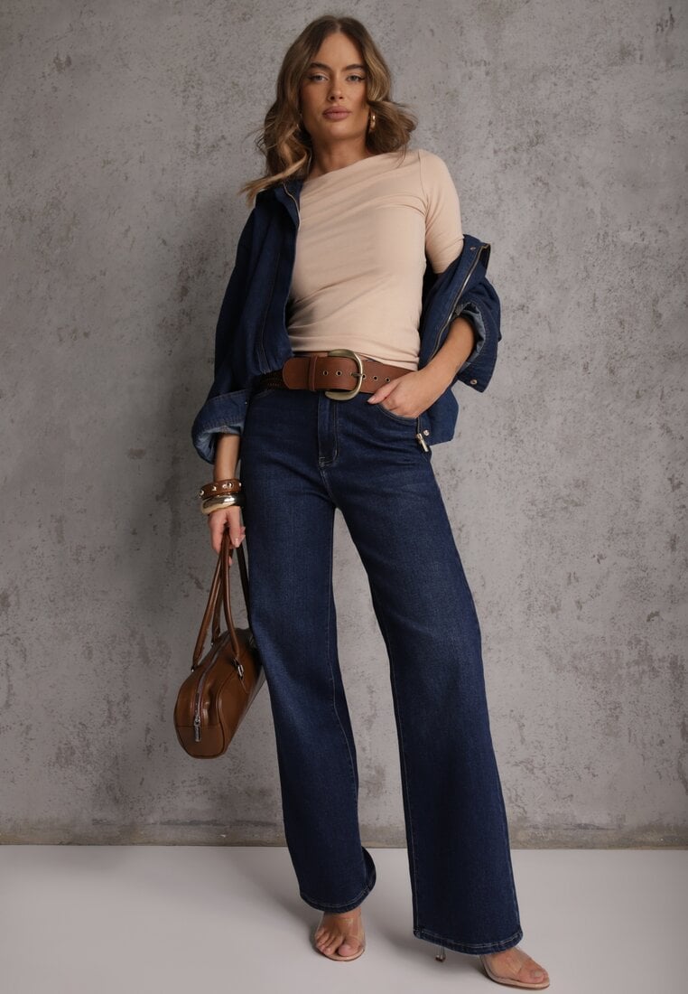 Beżowy Dopasowany T-shirt z Wiskozy z Dekoltem w Łódkę Vivianna