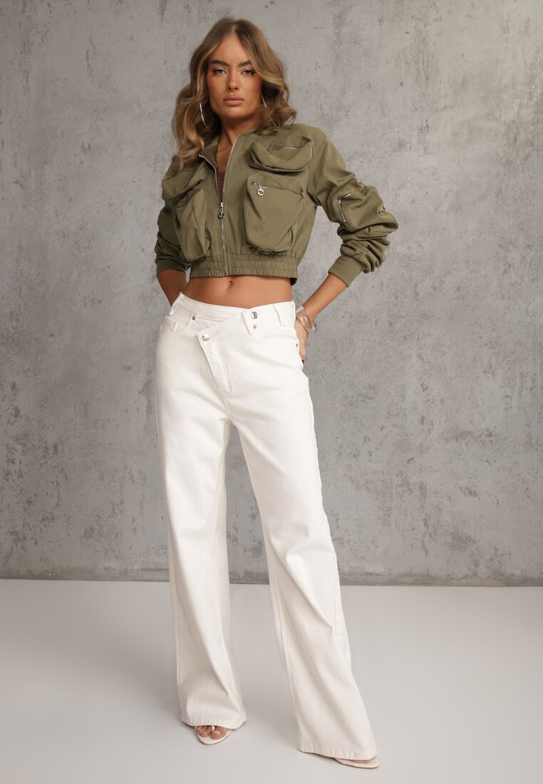 Białe Bawełniane Jeansy Wide Leg z Asymetrycznym Guzikiem Thesiphi