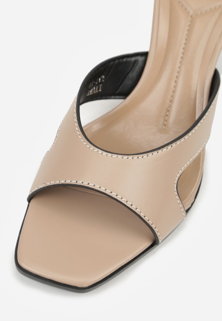 Ciemnobeżowe Klapki na Szpilce z Wycięciami po Bokach Amaliliphis