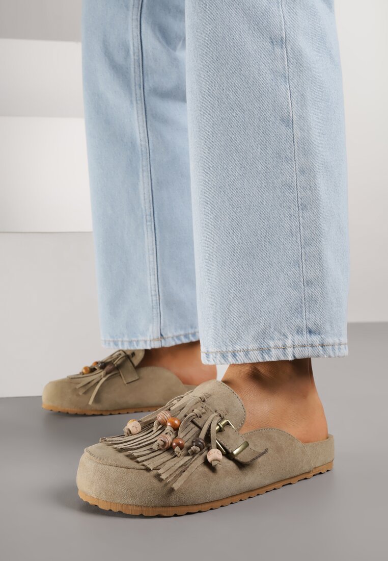 Zielone Klapki na Platformie Ozdobione Koralikami Klamrami i Frędzlami Leurecea