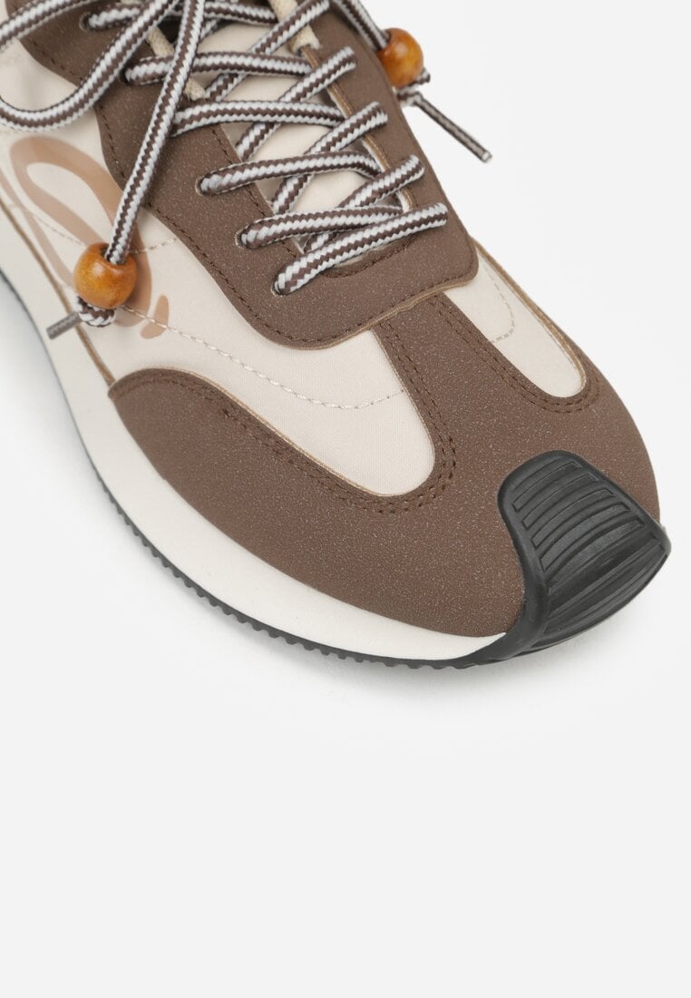 Brązowe Sneakersy Ozdobione Geometrycznym Motywem Phiaronei