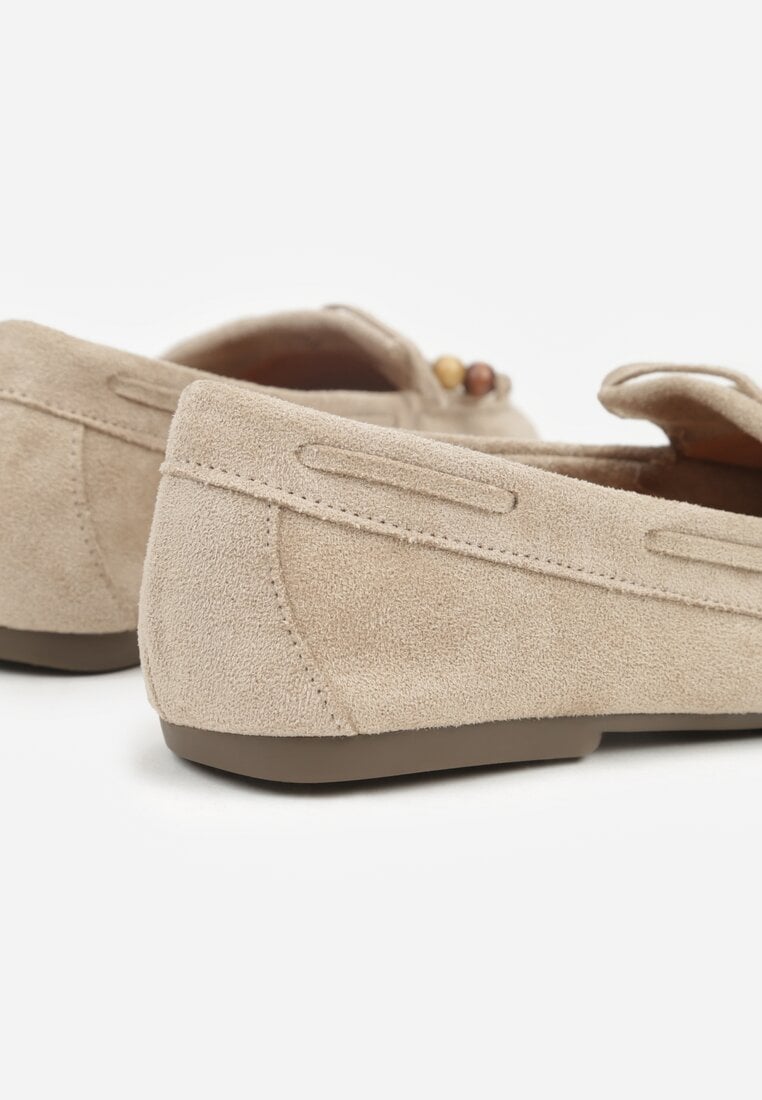 Ciemnobeżowe Mokasyny z Koralikami Kokardą i Frędzlami Nahda