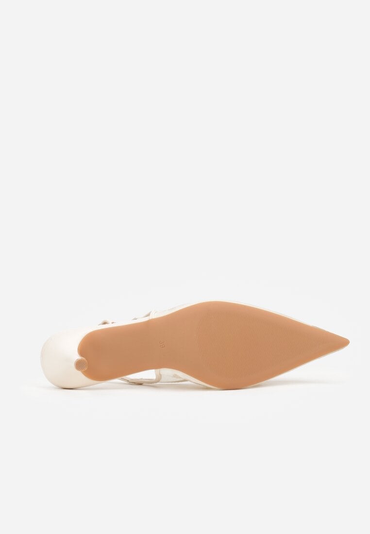 Jasnobeżowe Sandały na Szpilce Ozdobione Haftem Chelmeda