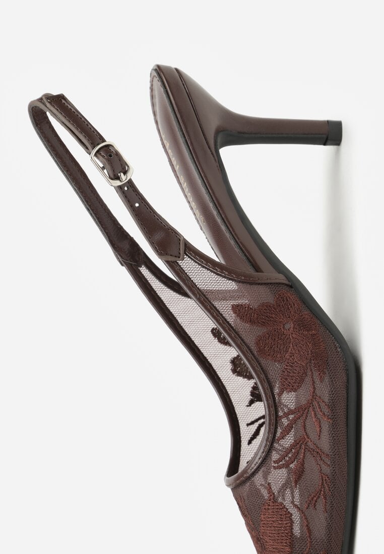 Brązowe Sandały na Szpilce Ozdobione Haftem Chelmeda