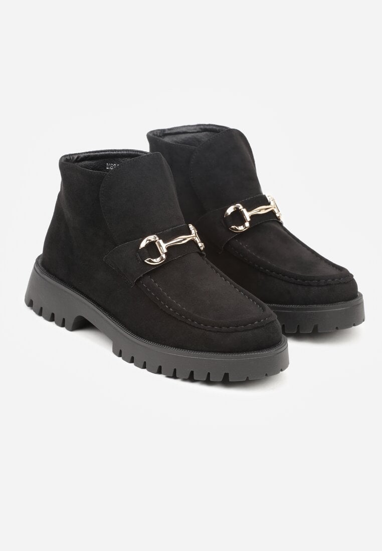 Czarne Botki w Stylu Loafersów Zdobione Metaliczną Aplikacją Aqianey