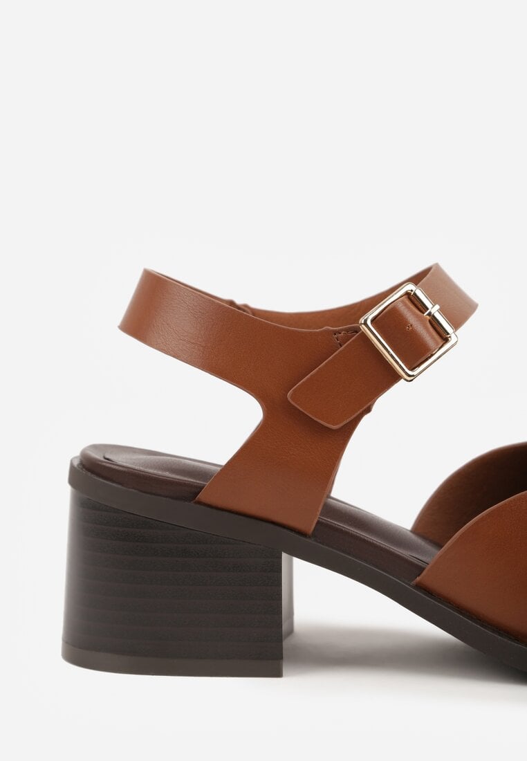 Brązowe Sandały na Słupku z Geometryczną Cholewką Aiganele