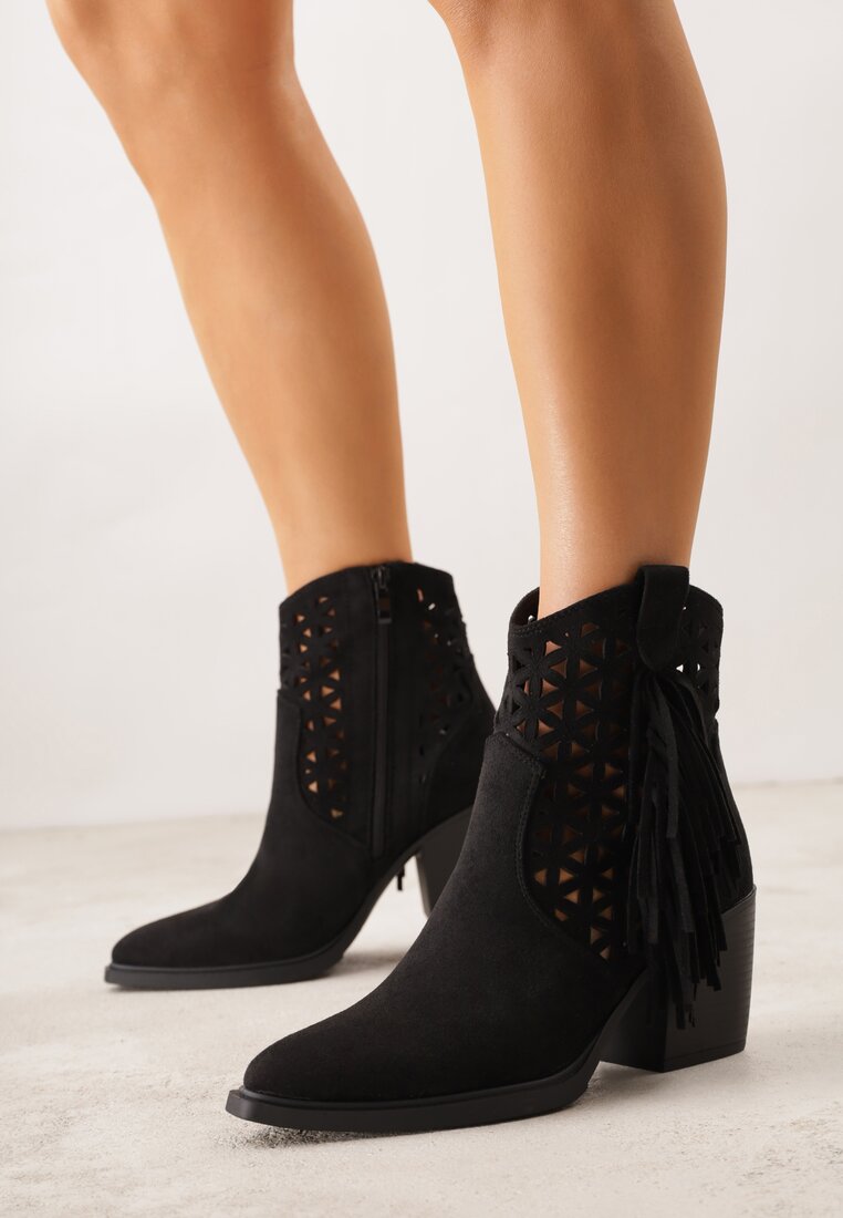 Czarne Ażurowe Botki Typu Kowbojki na Stożku Ozdobione Frędzlami Pentora