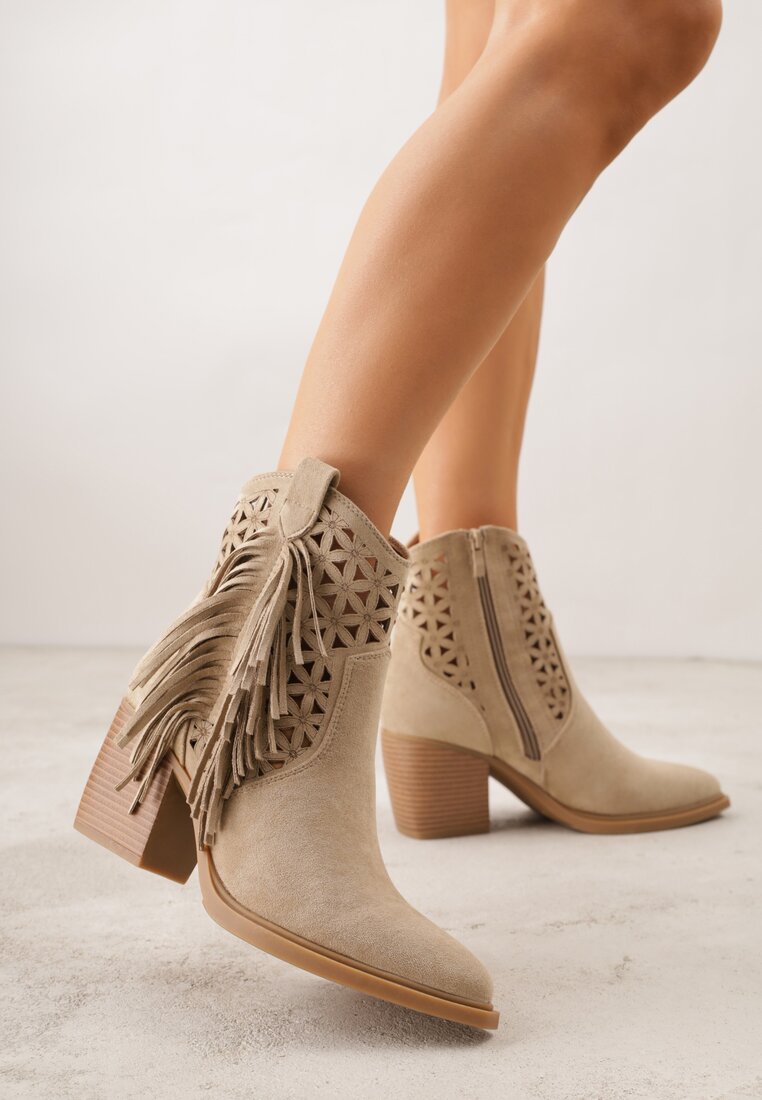 Ciemnobeżowe Ażurowe Botki Typu Kowbojki na Stożku Ozdobione Frędzlami Pentora