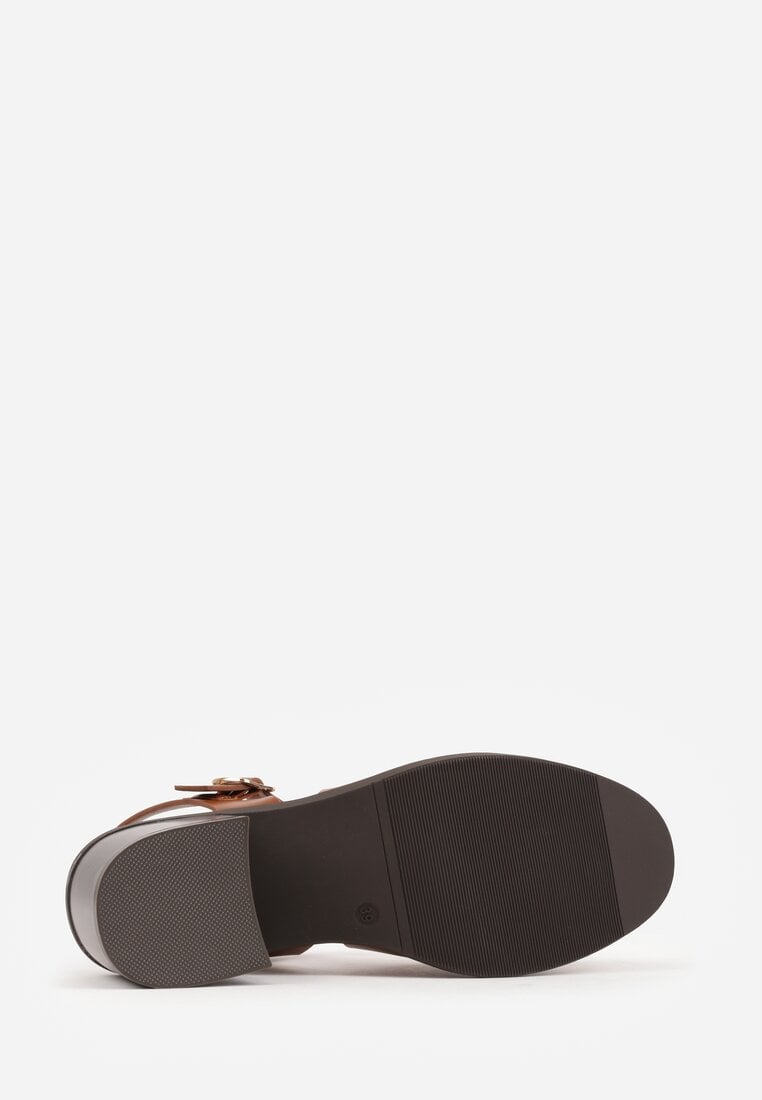 Brązowe Sandały na Słupku Ozdobione Wycięciami Rharlan