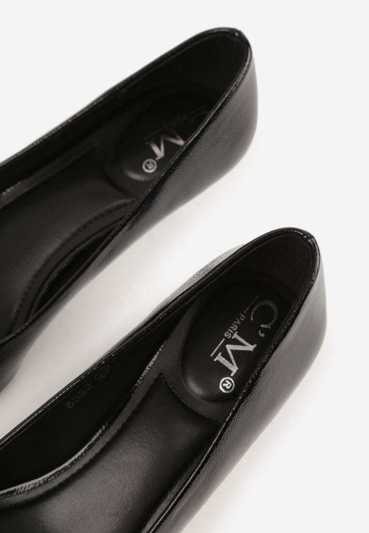 Czarne Czółenka na Kaczuszce Rhaepheme