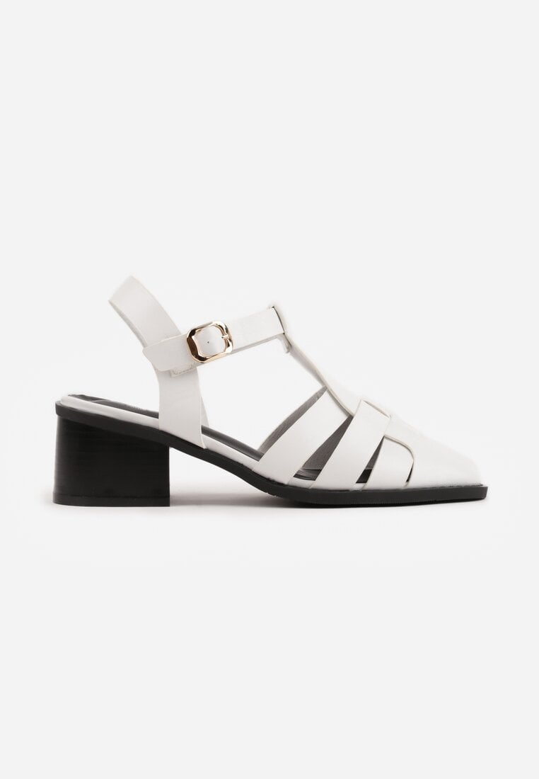 Białe Sandały na Stożku Ozdobione Geometryczną Cholewką Peripe