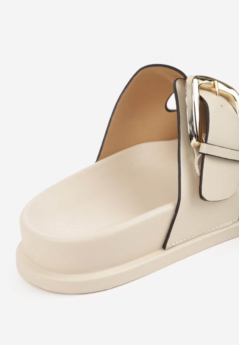 Beżowe Klapki z Metalicznymi Klamrami Aetheta