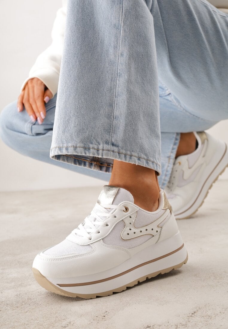 Białe Sneakersy na Platformie z Tweedowym Zdobieniem i Perforacją Dioseleia