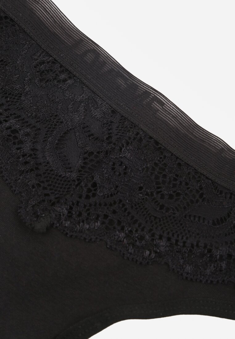 Czarne Majtki Typu Stringi z Bawełną i Koronką Zeliche