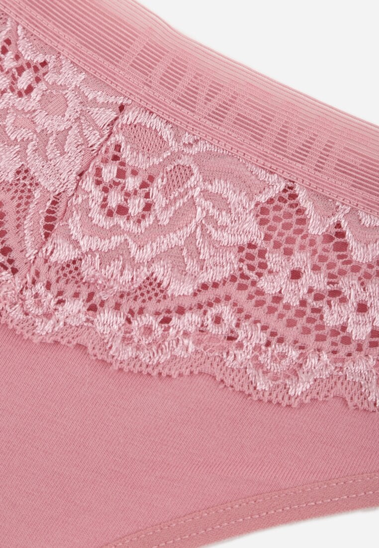 Różowe Majtki Typu Stringi z Bawełną i Koronką Zeliche