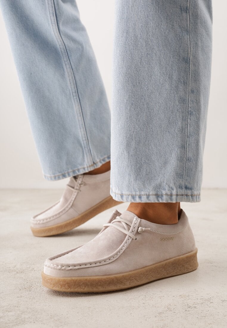 Beżowe Półbuty z Zamszu Naturalnego ze Skórzaną Wkładką i Przeszyciami Oaraneva