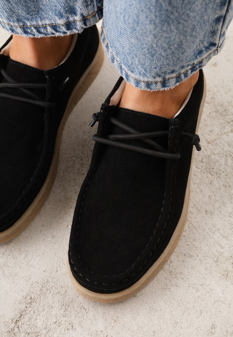 Czarne Półbuty z Zamszu Naturalnego ze Skórzaną Wkładką i Przeszyciami Oaraneva