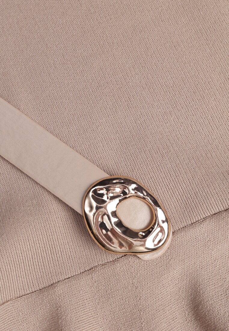 Beżowa Dzianinowa Bluzka Baskinka z Paskiem i Klamrą Megassa