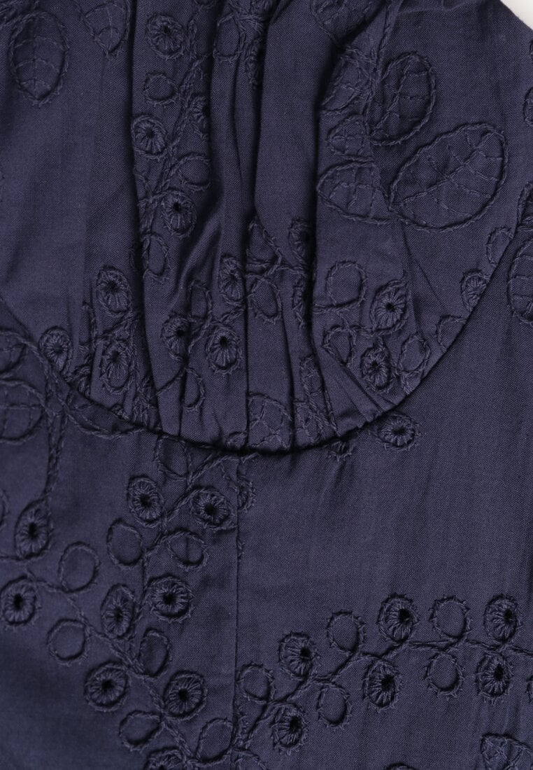 Granatowa Rozkloszowana Sukienka z Bawełny na Ramiączka Zdobiona Haftem Adozaphaura