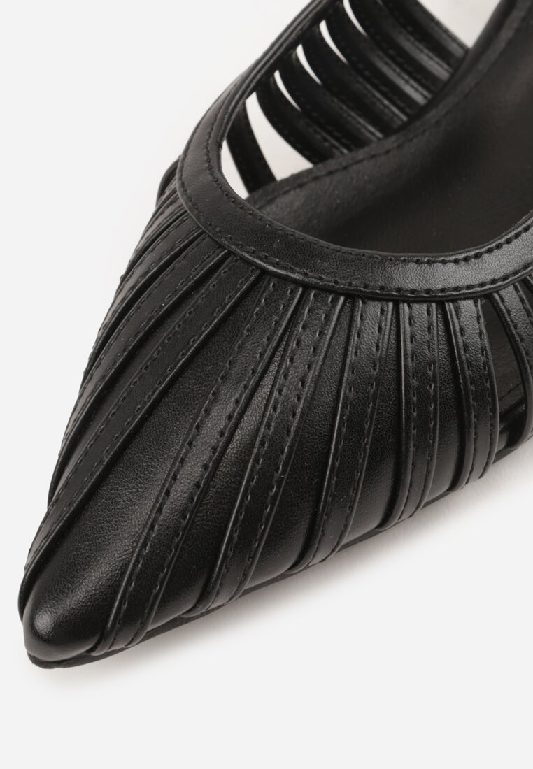 Czarne Płąskie Sandały z Ozdobnymi Paseczkami Kahlidone