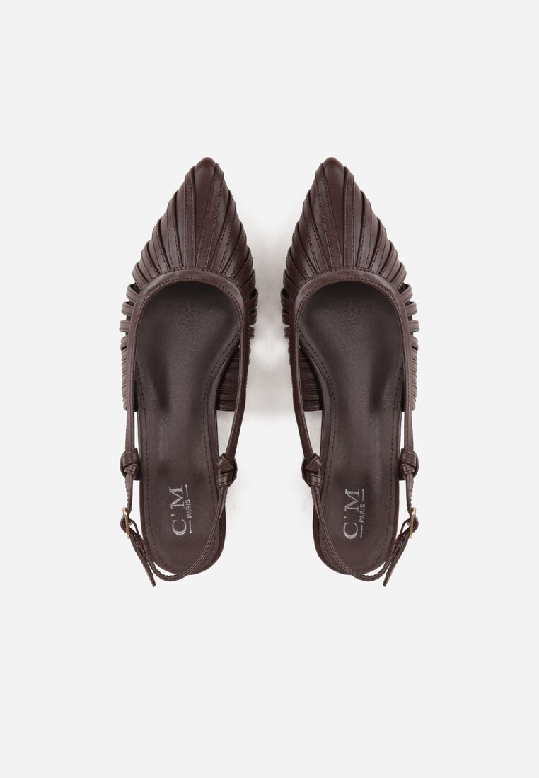 Brązowe Płąskie Sandały z Ozdobnymi Paseczkami Kahlidone