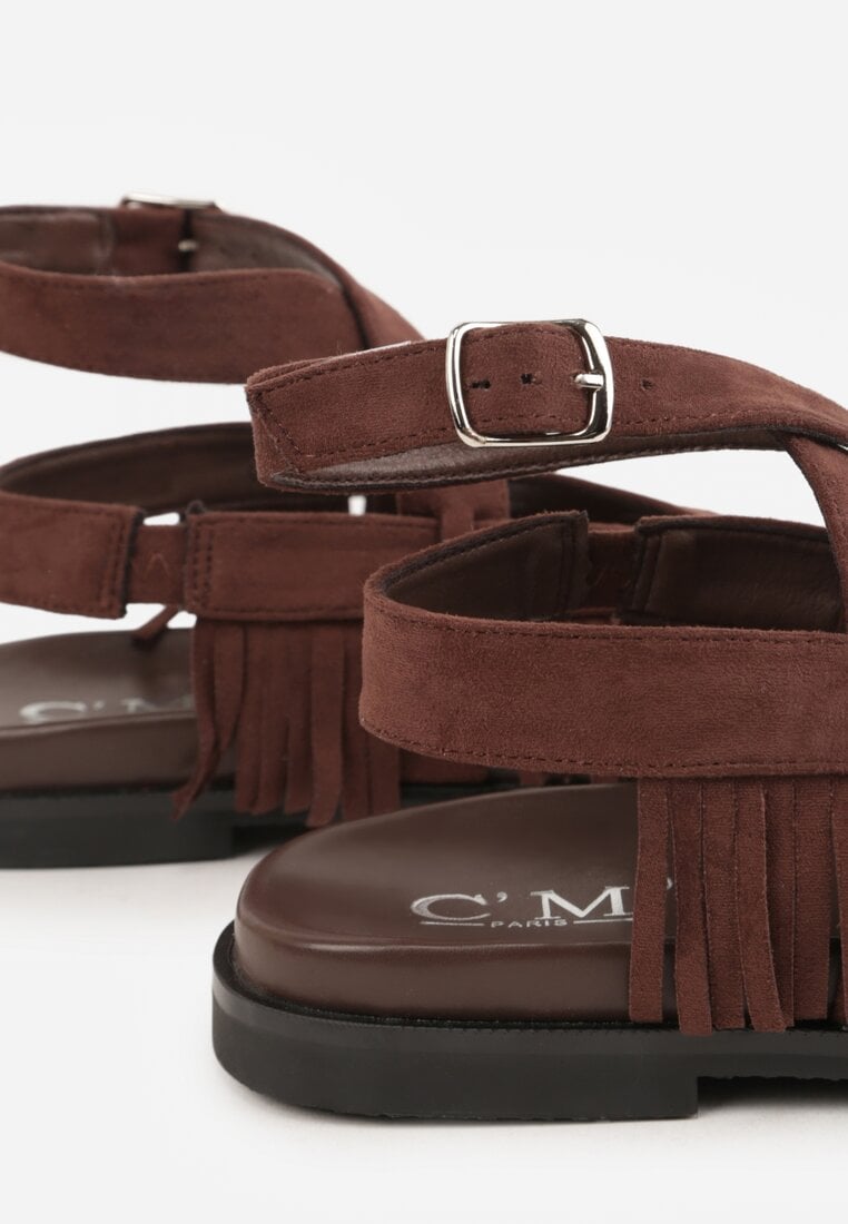 Brązowe Sandały Typu Rzymianki Ozdobione Frędzlami Casasos