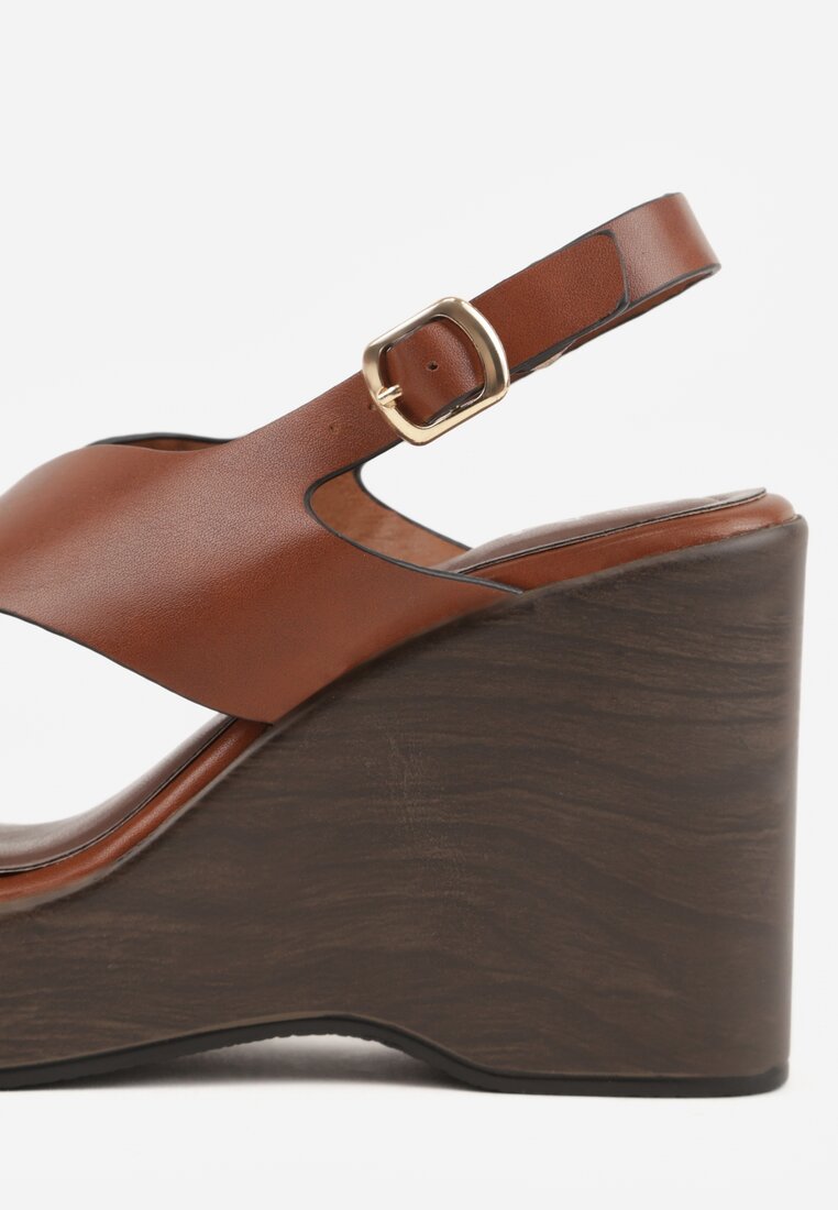 Jasnobrązowe Sandały na Platformie i Koturnie z Geometryczną Cholewką Adrasithise
