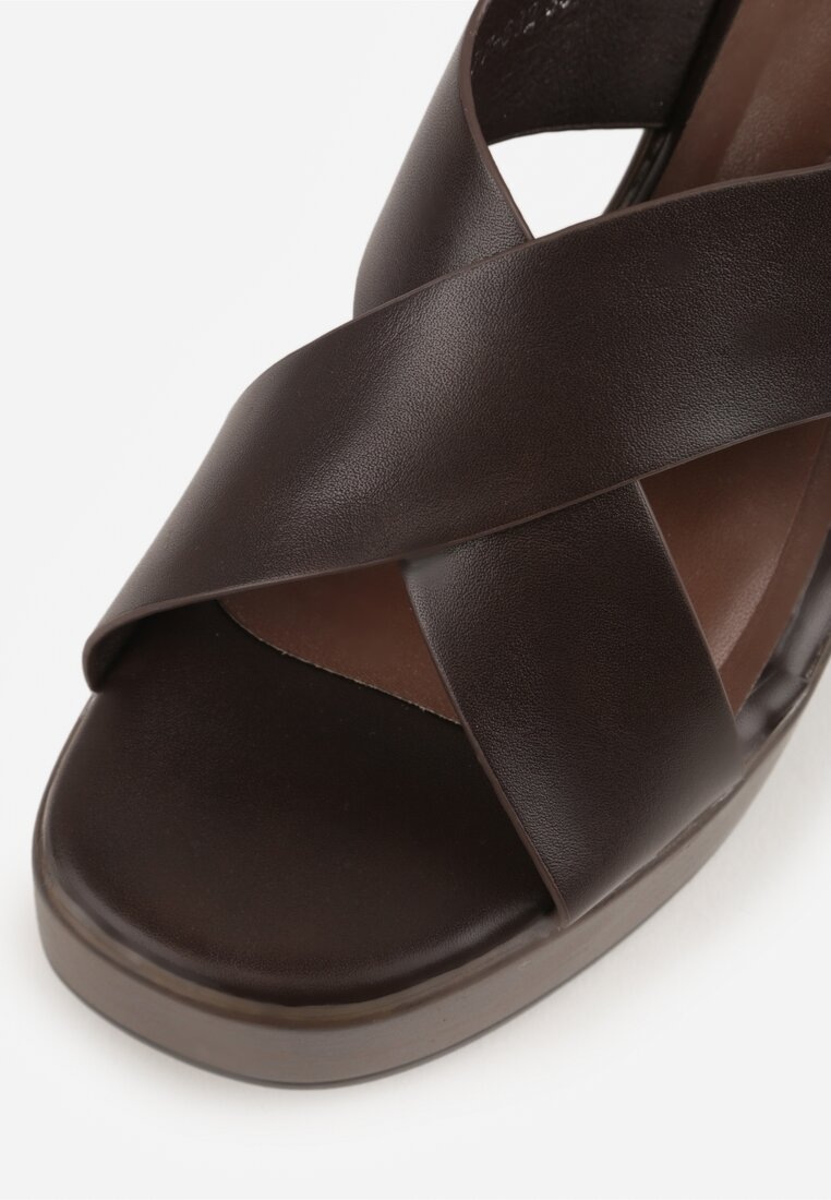 Brązowe Sandały na Platformie i Koturnie z Geometryczną Cholewką Adrasithise