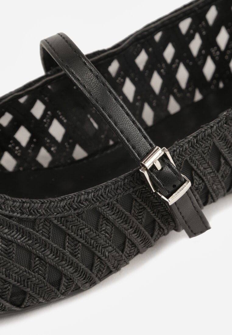 Czarne Balerinki z Ażurowym Wzorem i Paskiem Astethera