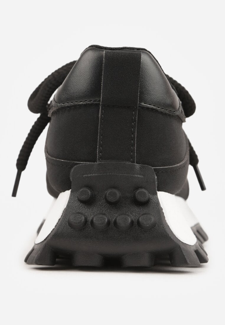 Czarne Sneakersy na Platformie Ozdobionej Tłoczeniem Zerla