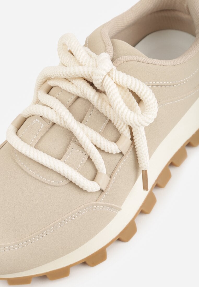 Beżowe Sneakersy na Platformie Ozdobionej Tłoczeniem Zerla