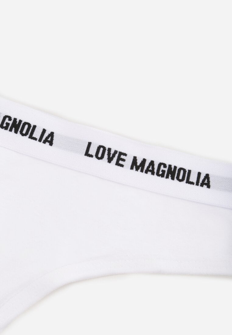 Białe Majtki Stringi z Bawełną Ozdobione Napisami Amero