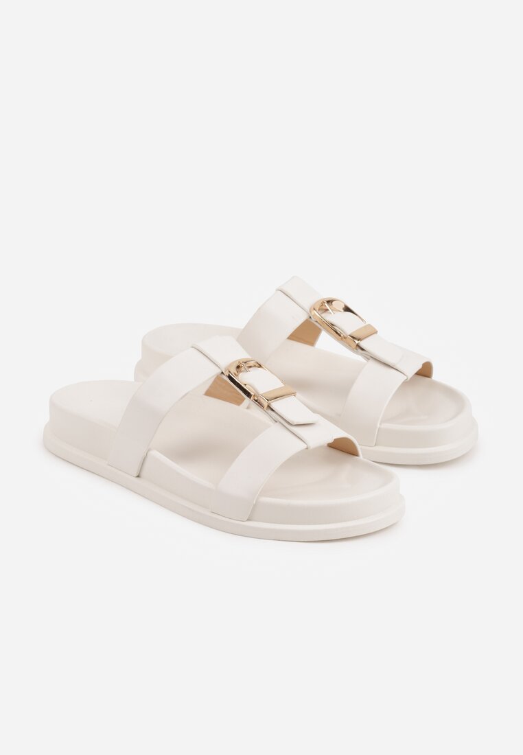 Białe Klapki Ozdobione Paskiem z Metaliczną Klamrą Kellyss