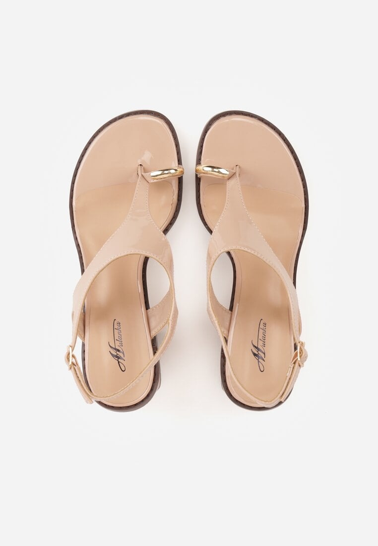 Beżowe Sandały w Stylu Japonek na Niskim Słupku z Aplikacją Fyreltarish
